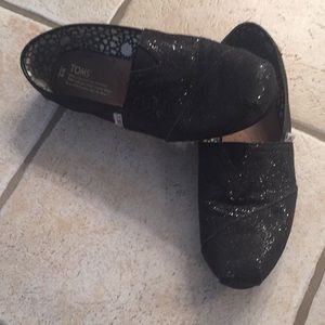Toms shoes